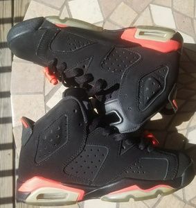 💥KIDS RETRO 6 JORDANS 💥